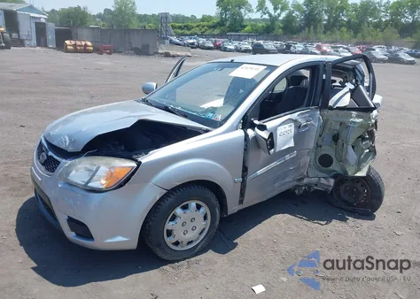 2010 Kia Rio Lx z USA, uszkodzony, nr VIN KNADH4A30A6634530